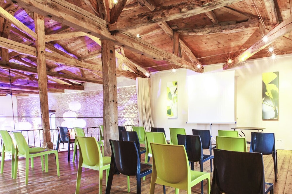 meeting & event spaces