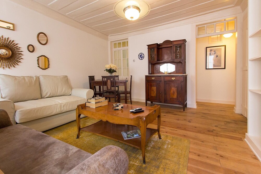 Bairro Alto Vintage by Homing