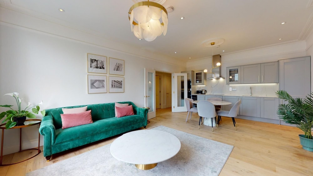Royal Kensington - Premium 3 bed