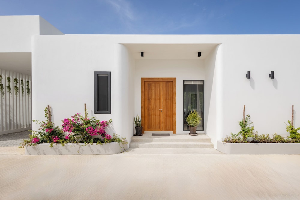 Barefoot Villas by Satori