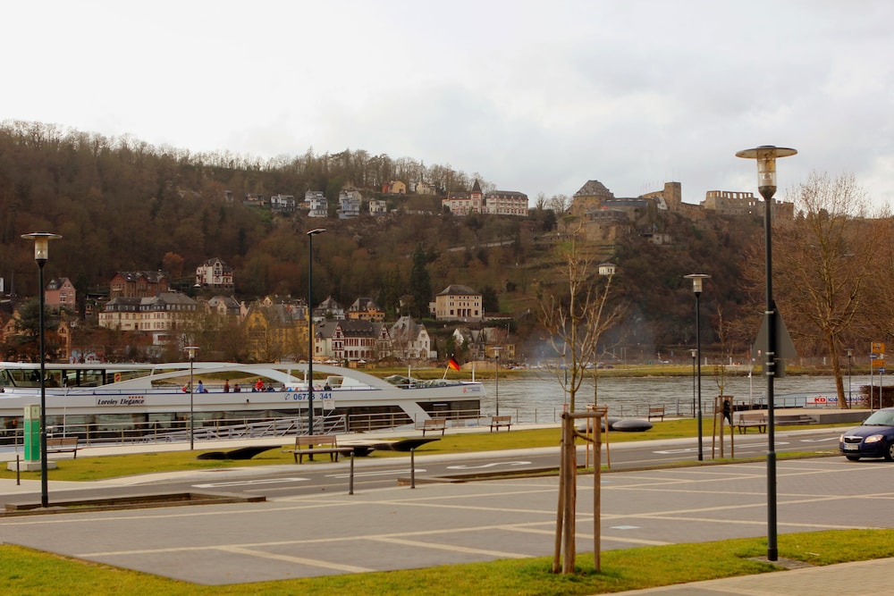 Pohl's Rheinhotel Adler