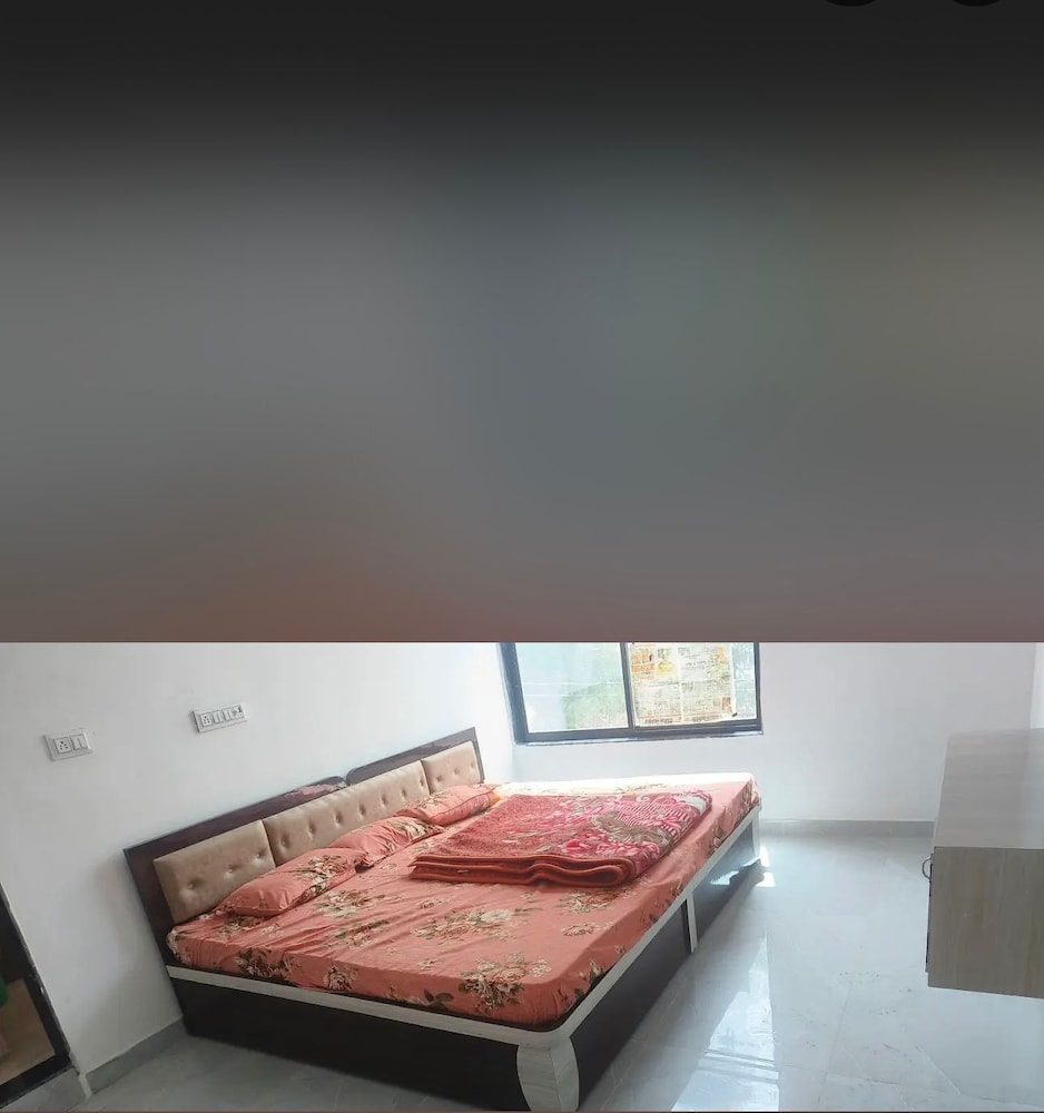 Hotel Rameshwaram Palace
