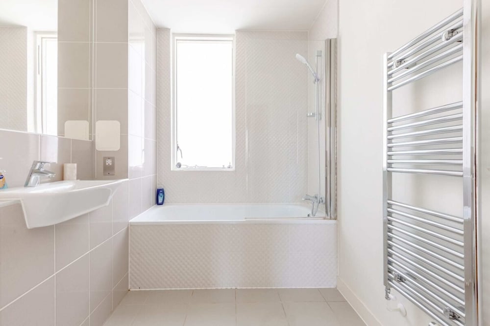 Radiant 1BD Retreat, North Maida Vale!