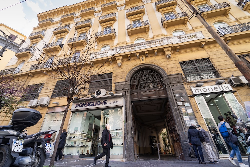 H. G. Boutique Toledo Napoli Centro by ClaPa Group Dislocated Hospitality