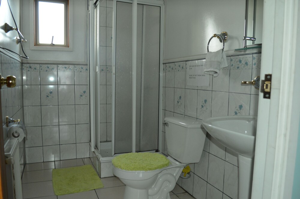 Hostal Arkya - Adults Only
