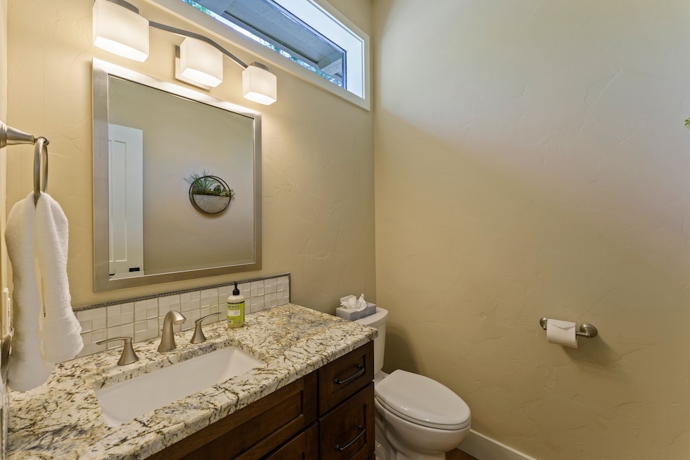 20 Aspen Lane 5 Bedroom Home