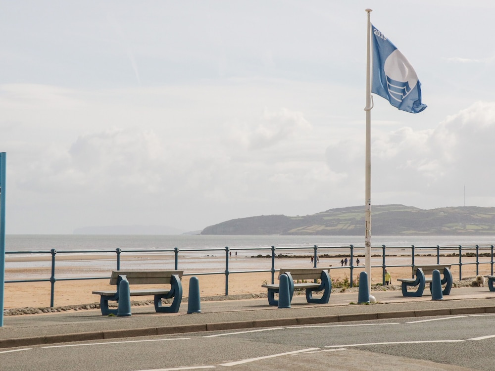 Bryn Hyfryd Caravan