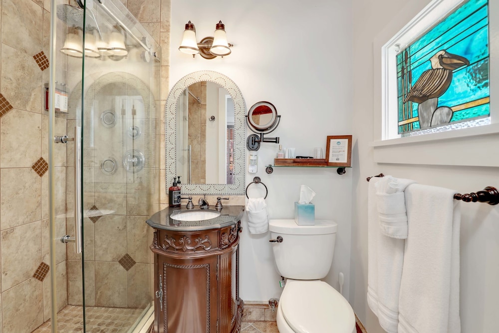 Hibiscus House Bed Breakfast Inn Parrot Room
