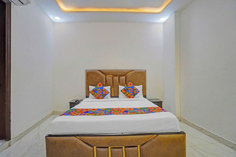 Fabhotel Stars