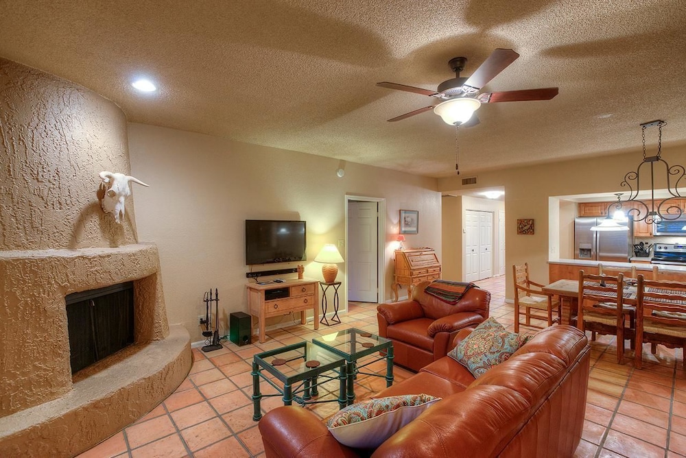 Cactus Retreat By Signature Vacation Rentals