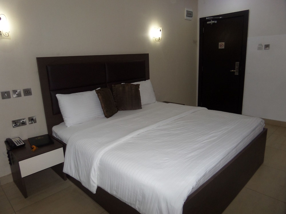O-jays Guest House