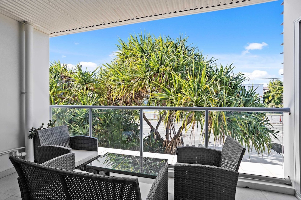 Mermaid Beach Vacations - Sunrise Cove - Property Image 9