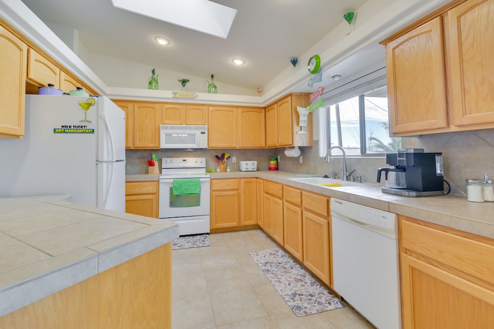 Patio, Views & Boat Parking: Lake Havasu Home!