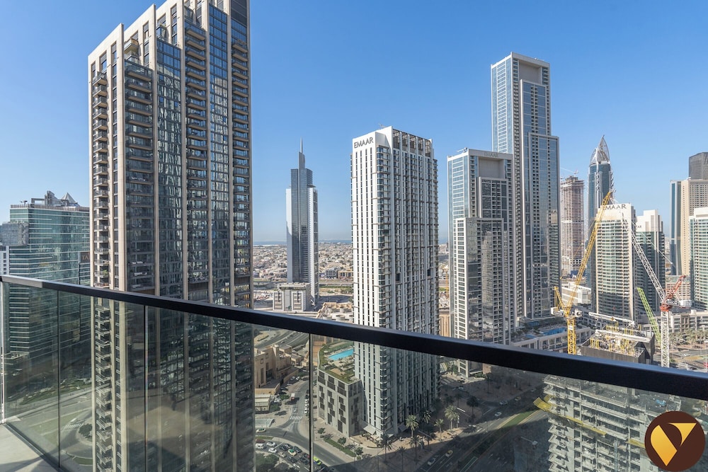 30th Floor Near Burj Khailfa Dubai Mal