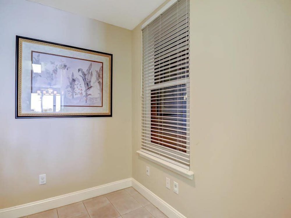 88-ocean-place view 3