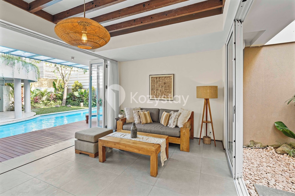 Ombak Villa by Kozystay - Canggu