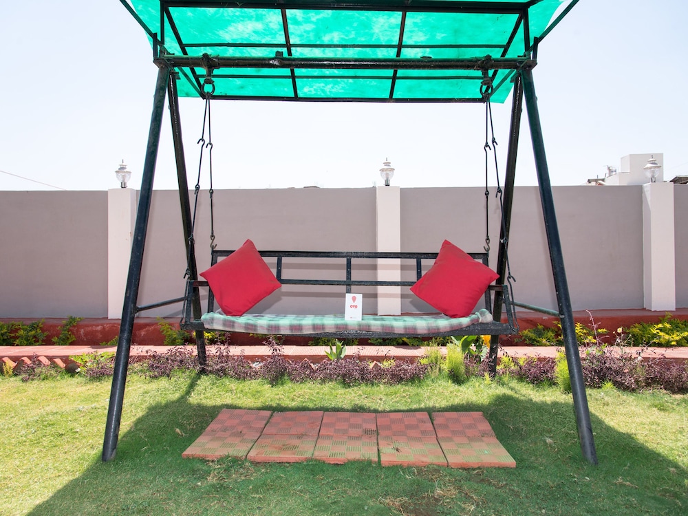 OYO 13182 Home Farm Stay Near Jeevantaara Resort