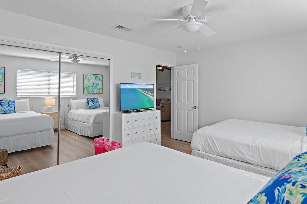 Chateau La Mer II #903