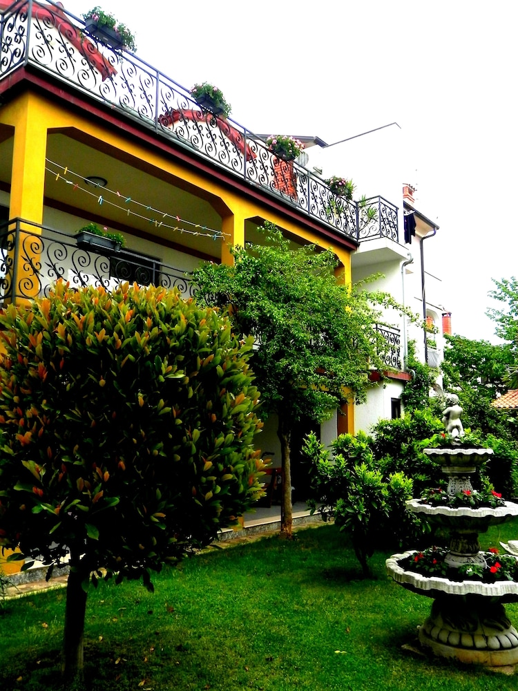 Accommodation Stosic