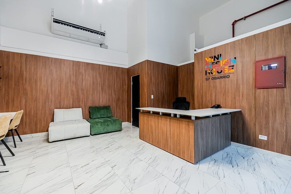 w Wonderful 1BR in Obarrio