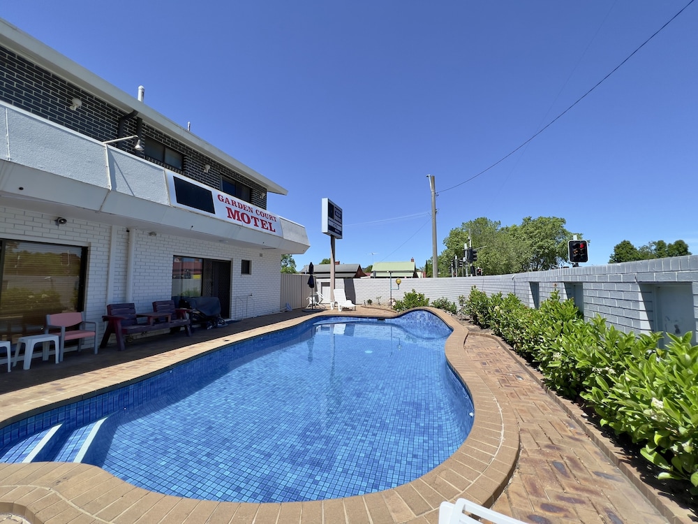 Albury Garden Court Motel