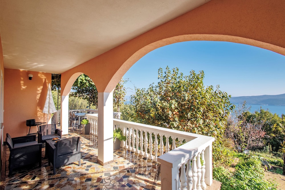 Seaview House - Magdalena Apartment