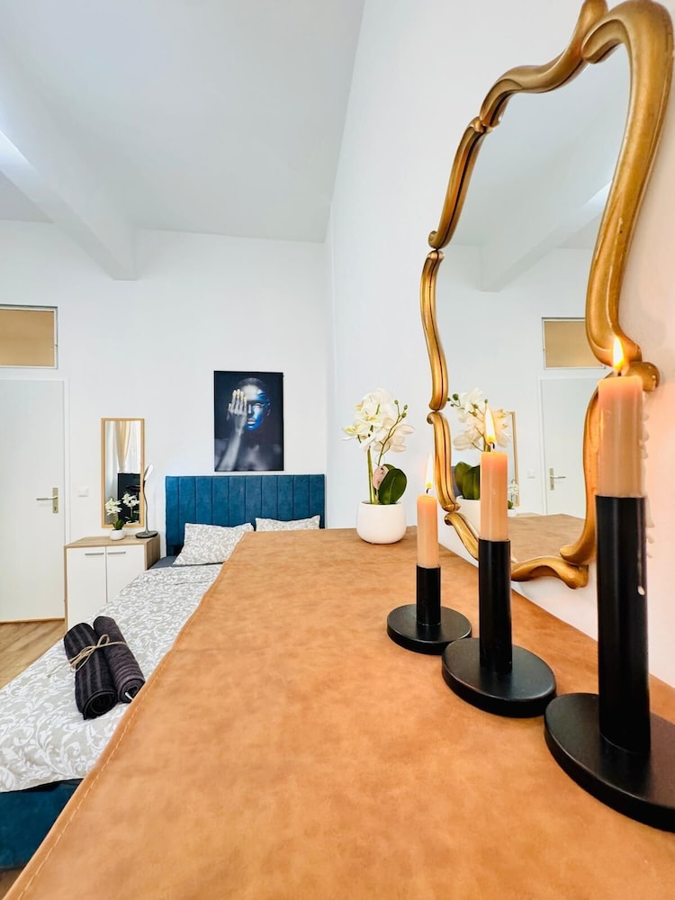 5BR Apt 10min to Matzleinsdorfer