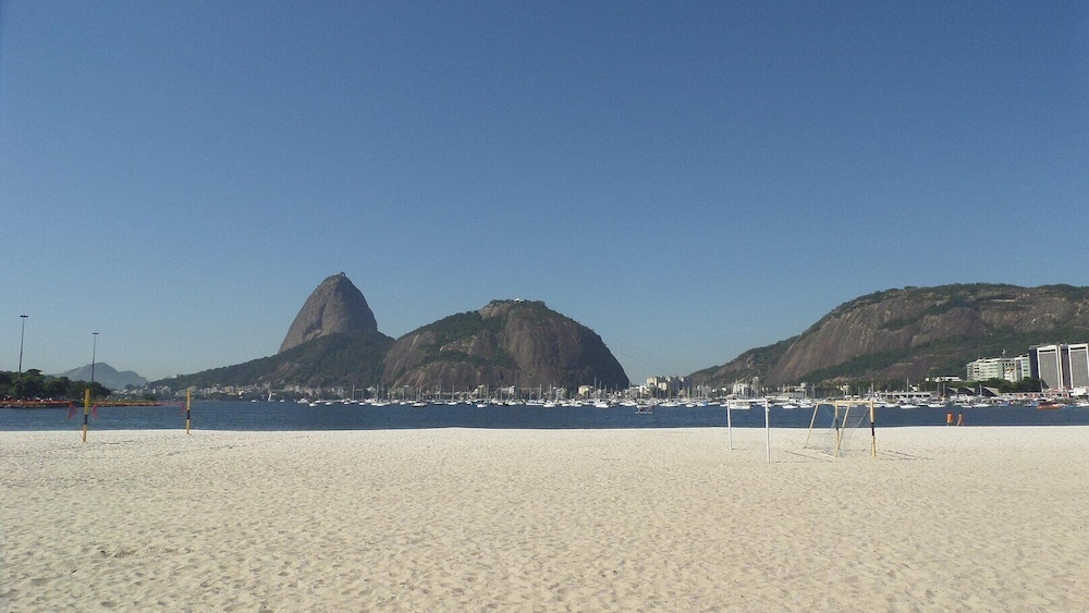 Apto Pet-friendly com Garagem e Vista de Botafogo