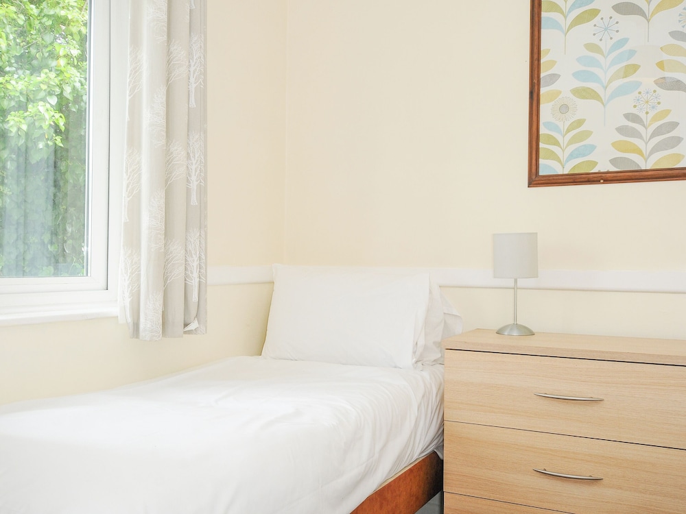 Chalet 30 at Landscove Holiday Park