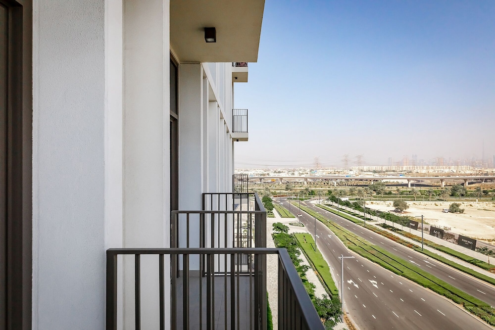 Deluxe 2BR Apartments at Socio