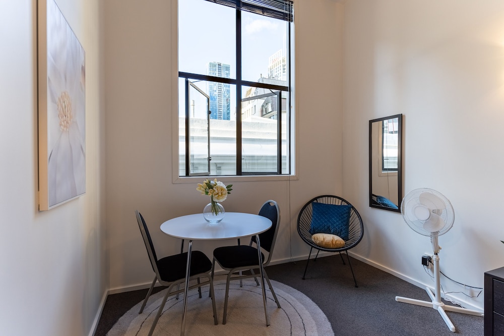 Bright CBD Studio -Near SkyTower-WiFi photo 2