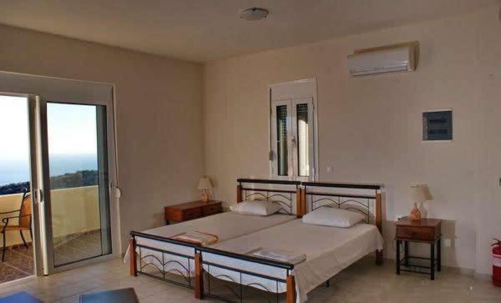 Paterakis Studios Triopetra photo 4