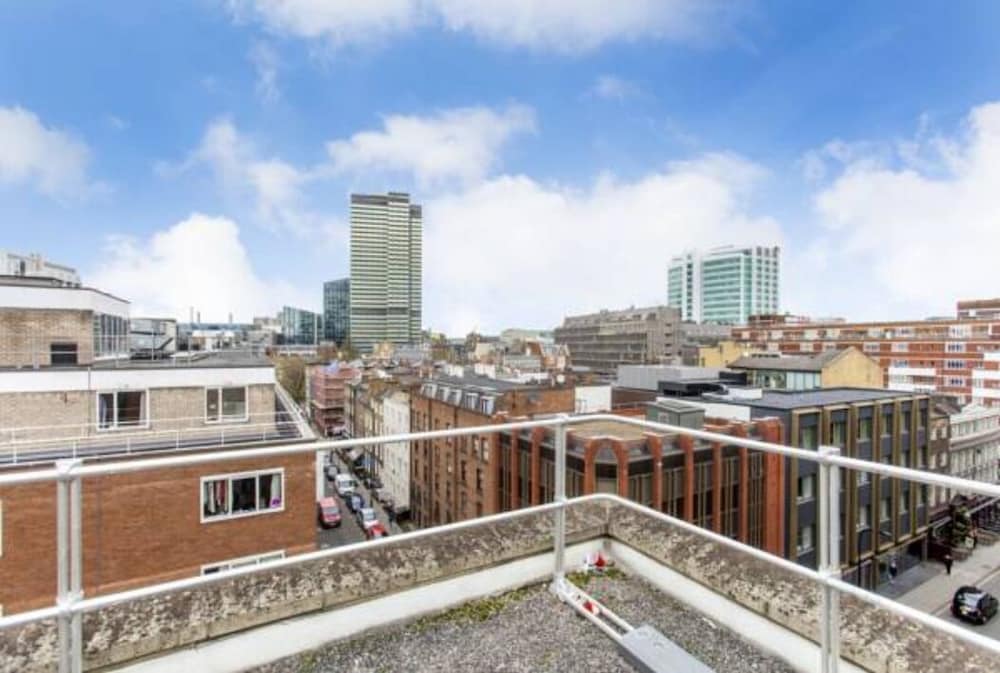 2Bed 2Bath Apartment in Fitzrovia