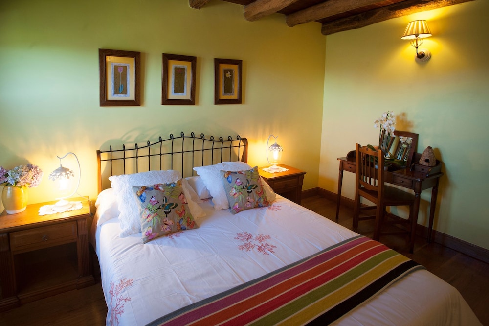Casa Peluaga