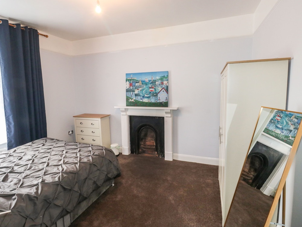 11 Magdalene Road