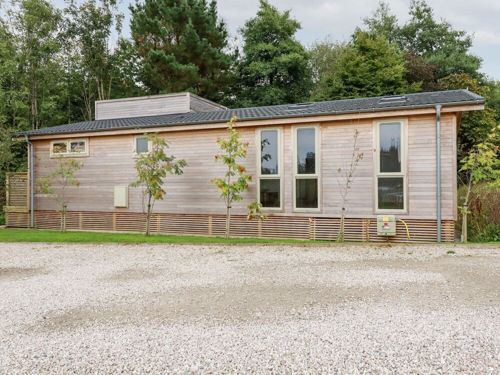 9 Meadow Retreat