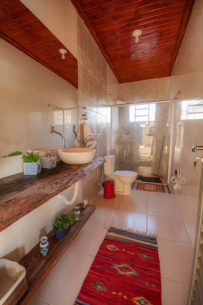 Pesqueiro - Rancho com Lazer Completo em Coxim MS