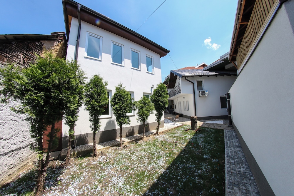 Apartment Villa Begić
