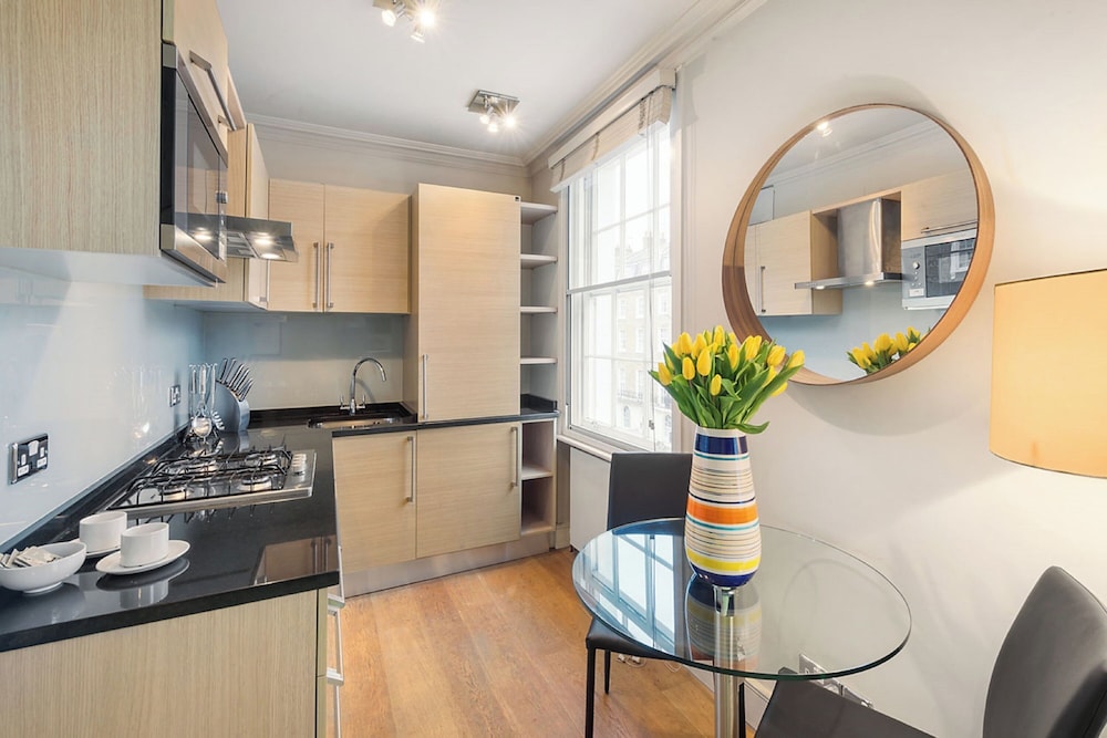 Marylebone - Gloucester Place apartments by Viridian Apartments