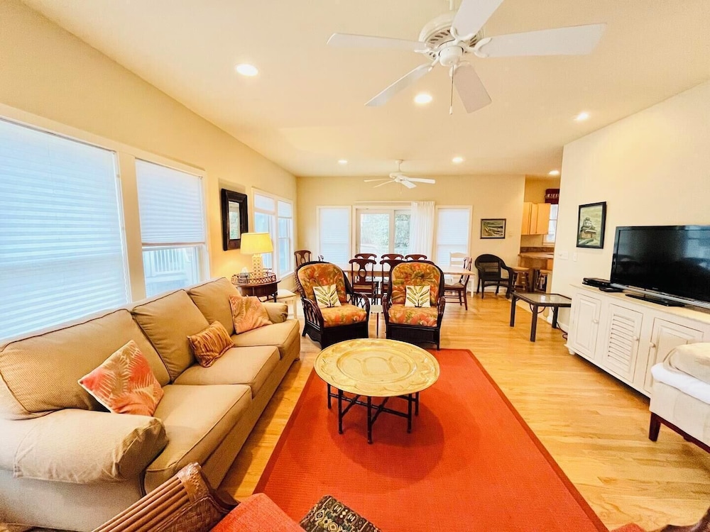 Dicinson Avenue 7B