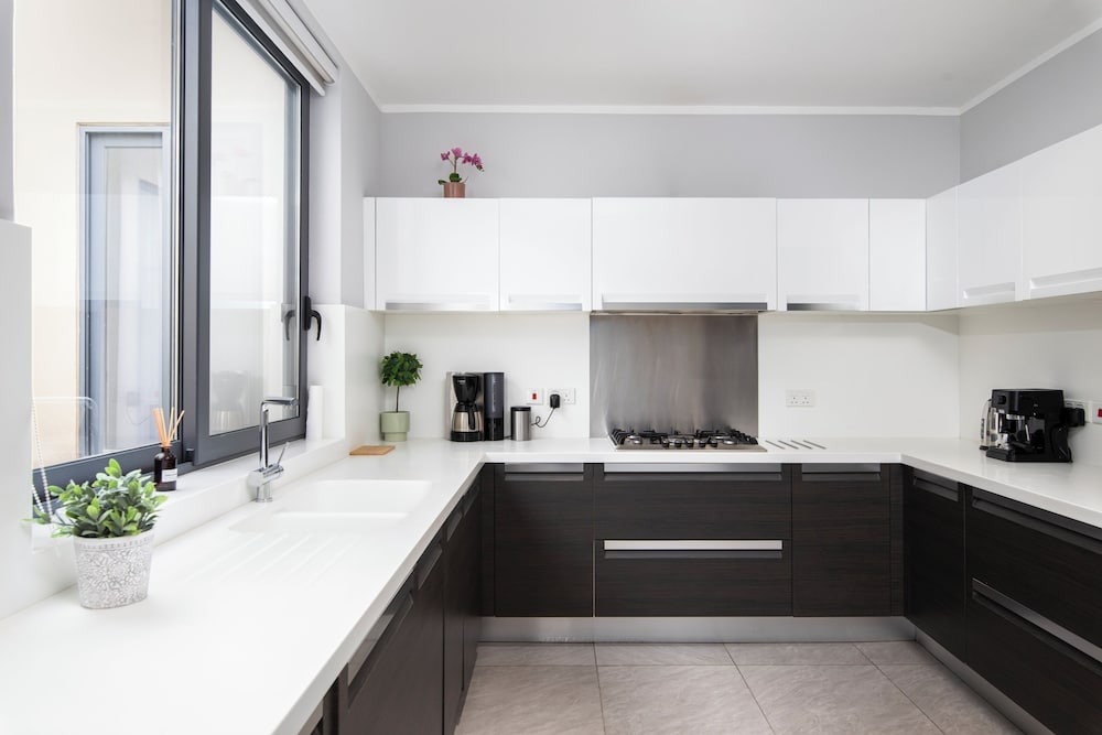 Sliema Seaside Penthouse with Terrace