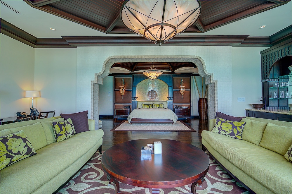 Villa B by the Sea in Nassau