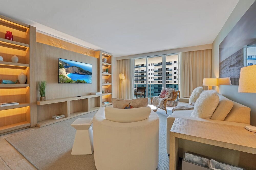 Stunning Oceanfront 1BR 1 Hotel