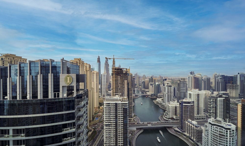 Chic Marina View Living in a Two Bedroom — Dubai