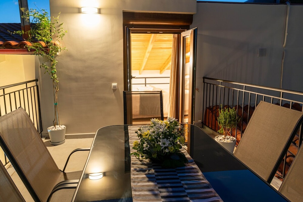 Sappho 3-bedroom House