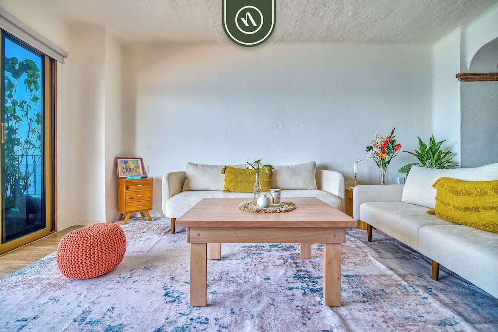 Brand New 2BR Condo With Oceanview - Terrace