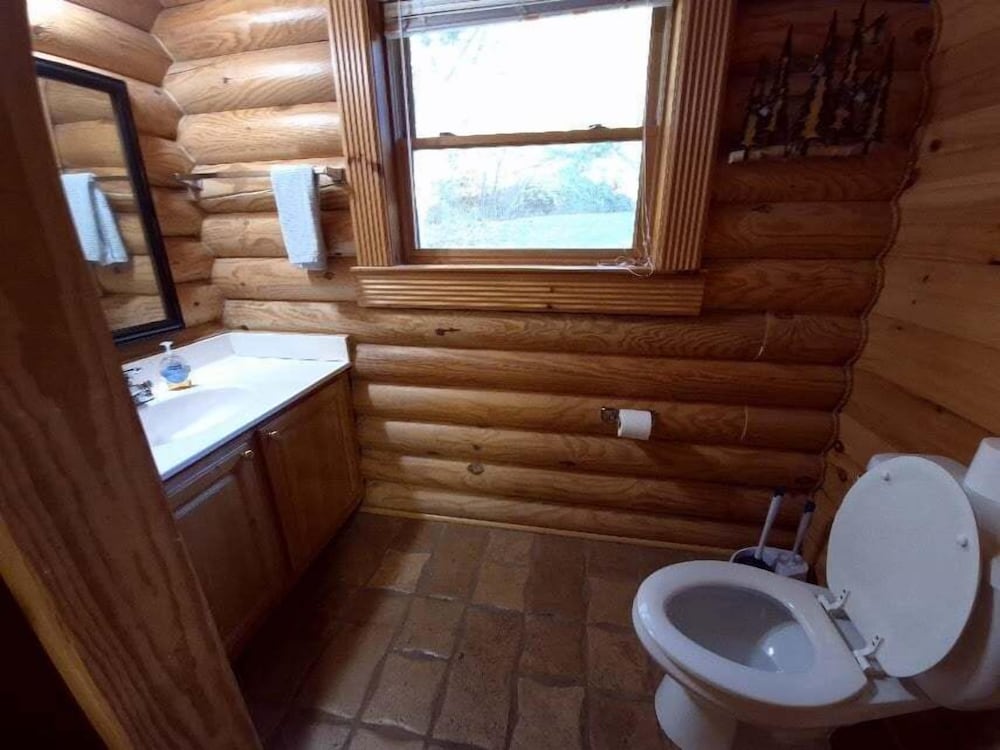 Reservation 2 Bedroom Cabin