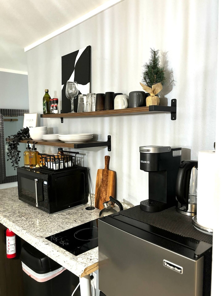 Cozy Private Studio Near Denver - Prime Location