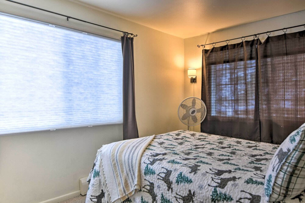 Cozy Condo on Fall River - 1 Mile to Rmnp Gate! - Property Image 24