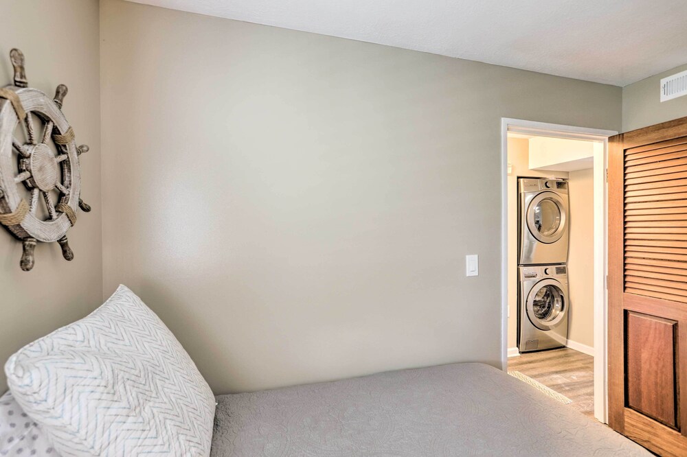 Middle Bass Condo w/ Balcony, Lake Erie Views view 2